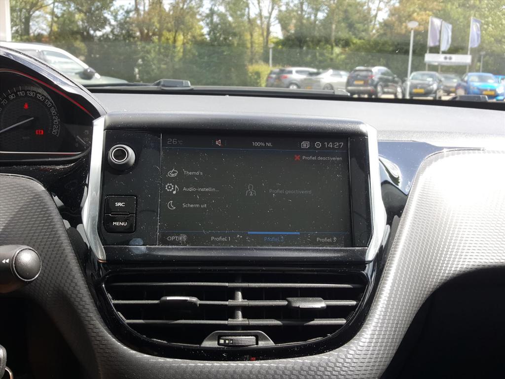 Peugeot 2008 1.2 puretech 110pk gt-line | navi | bt | applecarplay & androi
