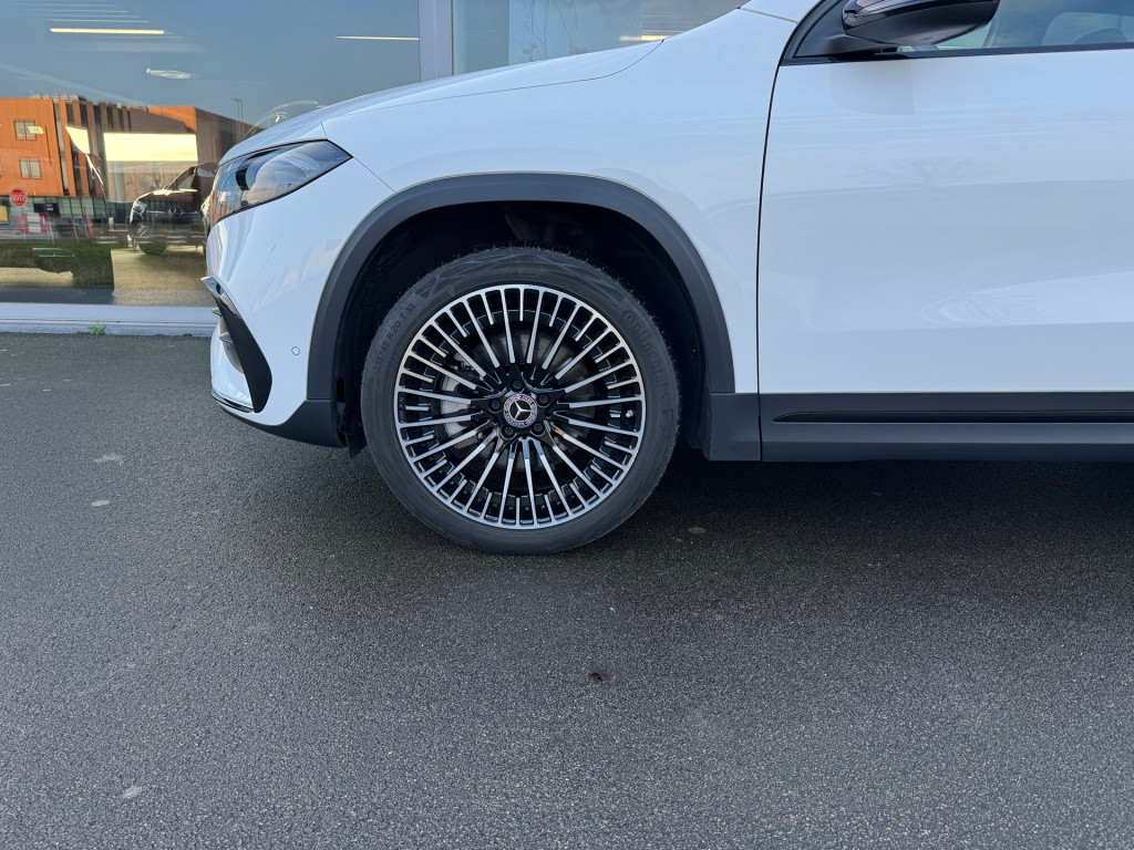 Mercedes-Benz Eqa 250 amg line 67 kwh automaat , night-pakket