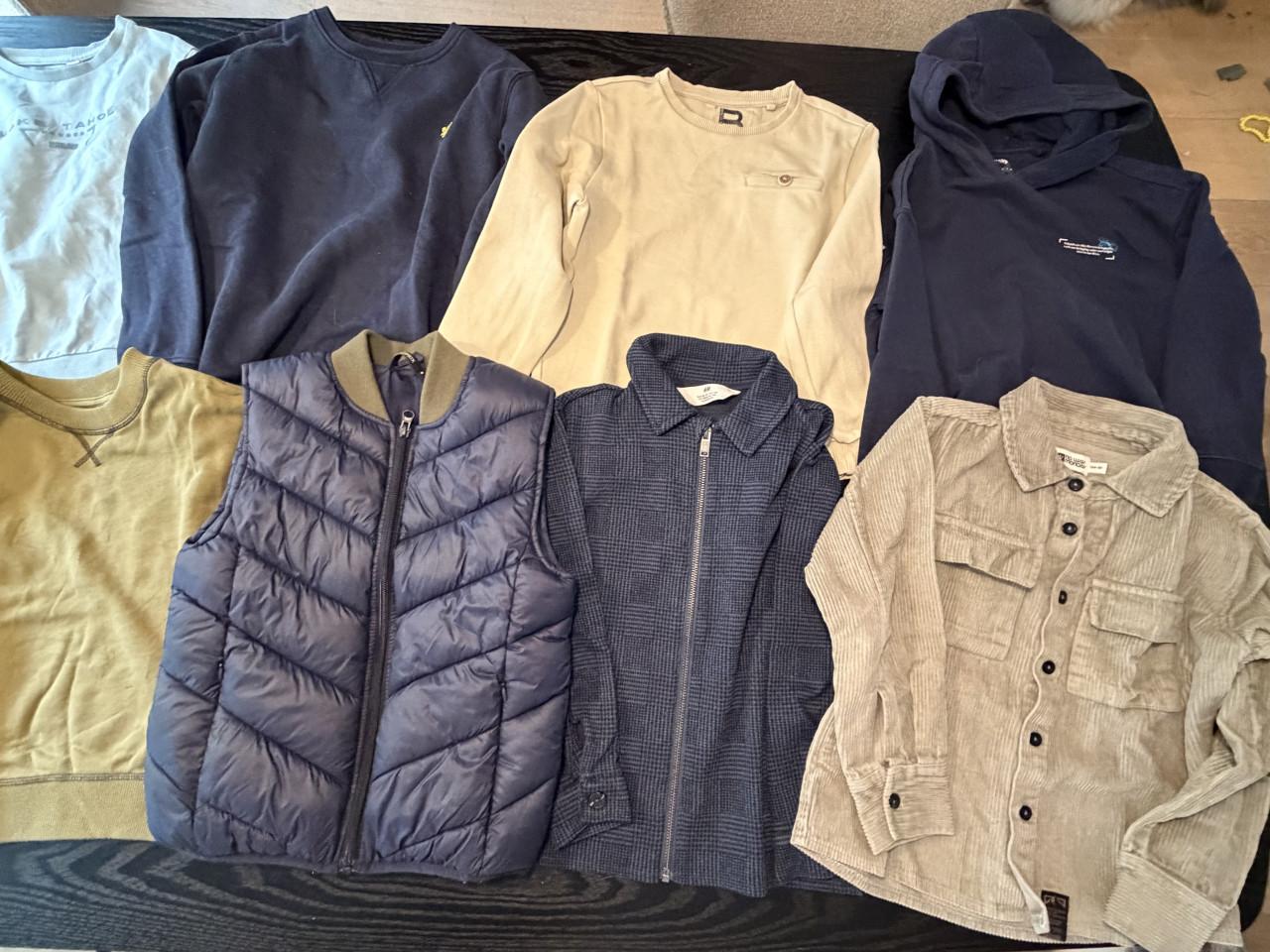 Heel veel jongens bovenkleding (13 items) maat 128