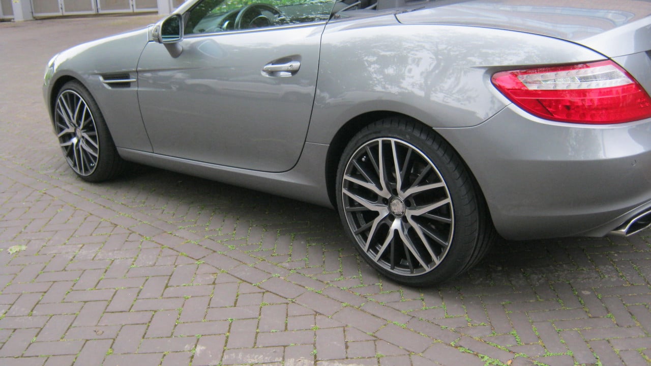 TE KOOP MERCEDES CABRIO SLK 200  AUTOMAAT UIT 2011