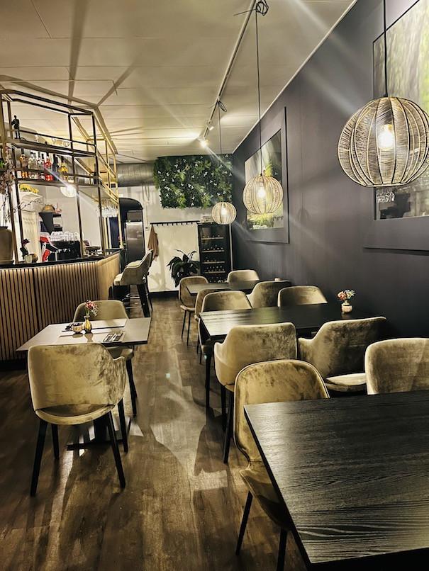 Horeca - restaurant 2x tafels (4-persoons)