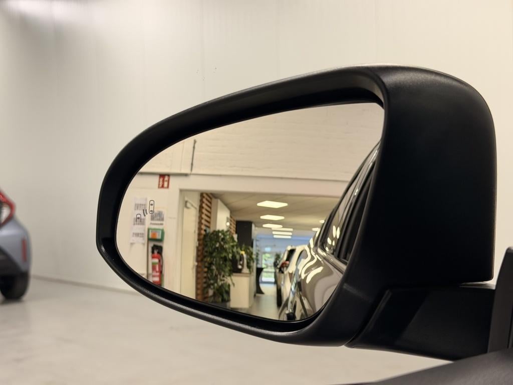 Toyota C-hr 1.8 hybrid style