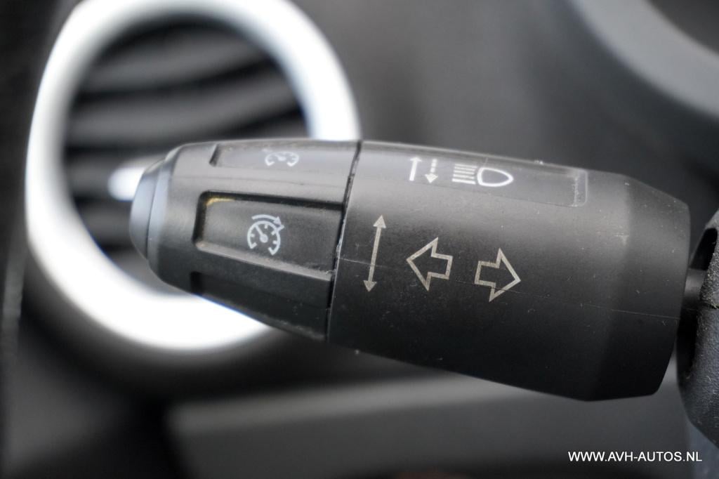 Opel Corsa 1.4-16v cosmo