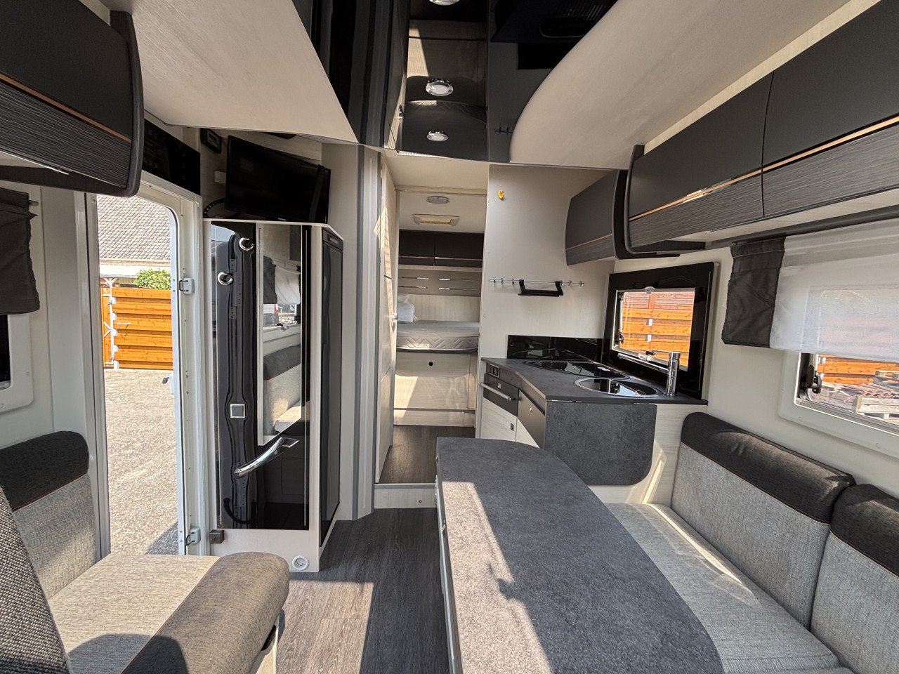 Camper Ford Chausson 768 XLB premium nieuw model