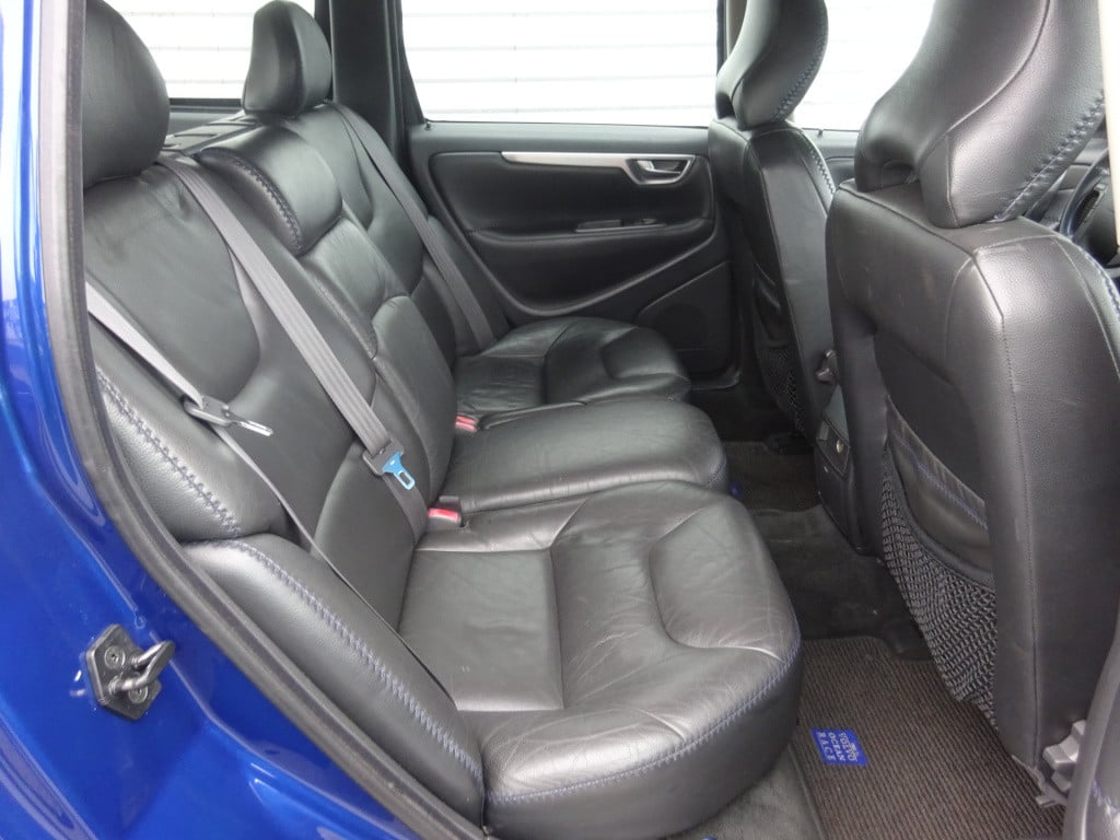 Volvo V70 cross country 2.4 t geartr. comf. 4wd automaat airco / stoelverw.