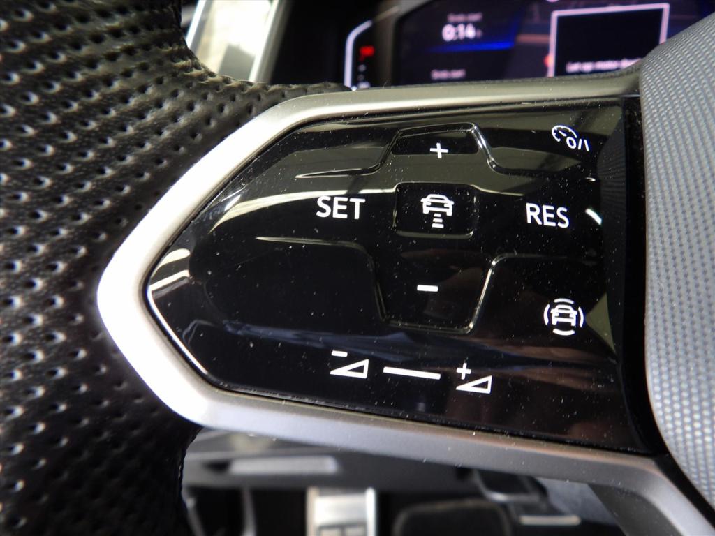 Volkswagen Tiguan 1.5 tsi 150pk dsg r-line
