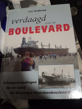 Boek verdaagd voor de boulevard van Cor Heijkoop