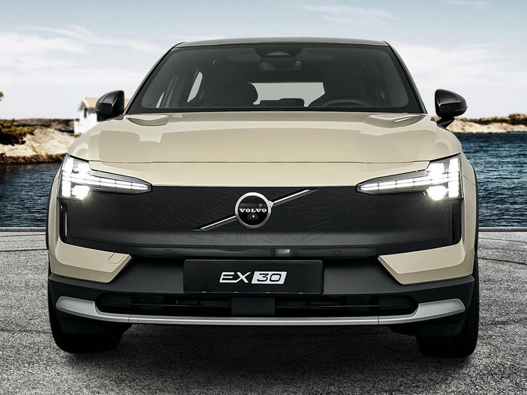 Volvo Ex30 cross country 315 kw twin motor performance awd ultra