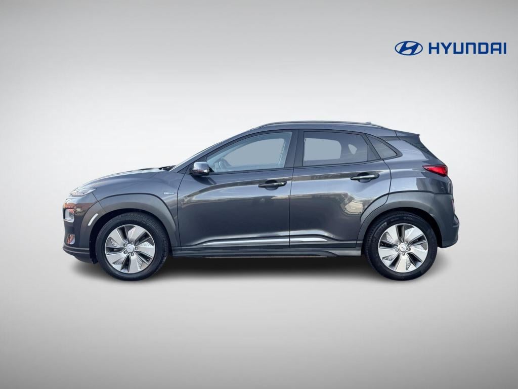 Hyundai Kona ev premium 64 kwh soh 97%, 3-fase lader nl-auto!