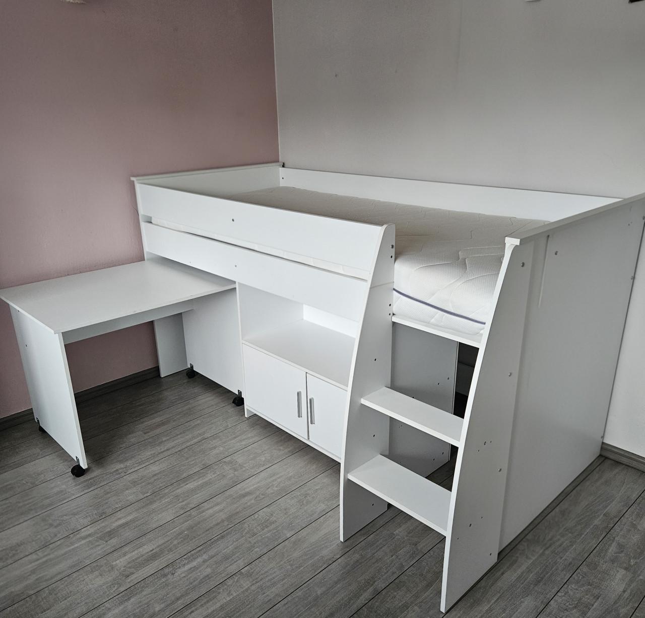 Witte Halfhoogslaper met bureau