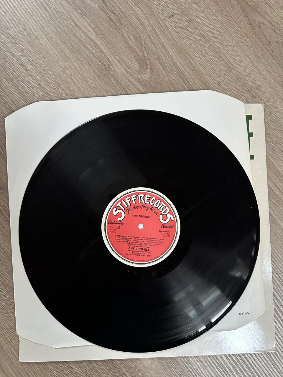 Any Trouble / vinyl LP