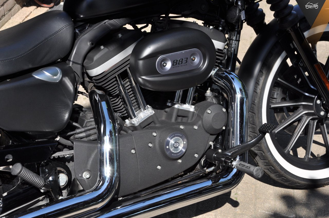 Harley-Davidson Sportster 883 N Iron