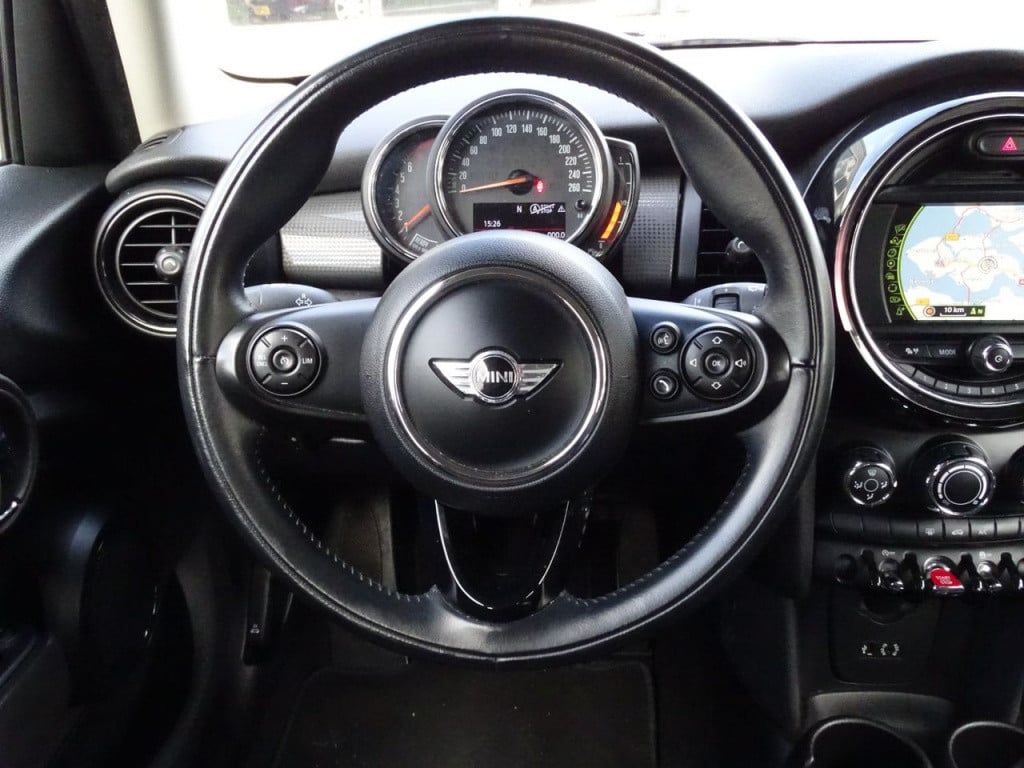 Mini Cooper mini 1.5 business | navi | bluetooth | 16"