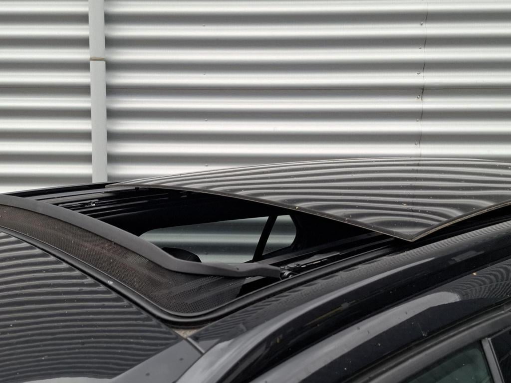 Peugeot 2008 suv 130 gt-line schuif-/kanteldak/cam/trekhaak