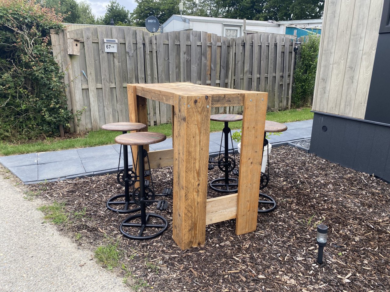 Unieke Barkrukken met hogen tafel