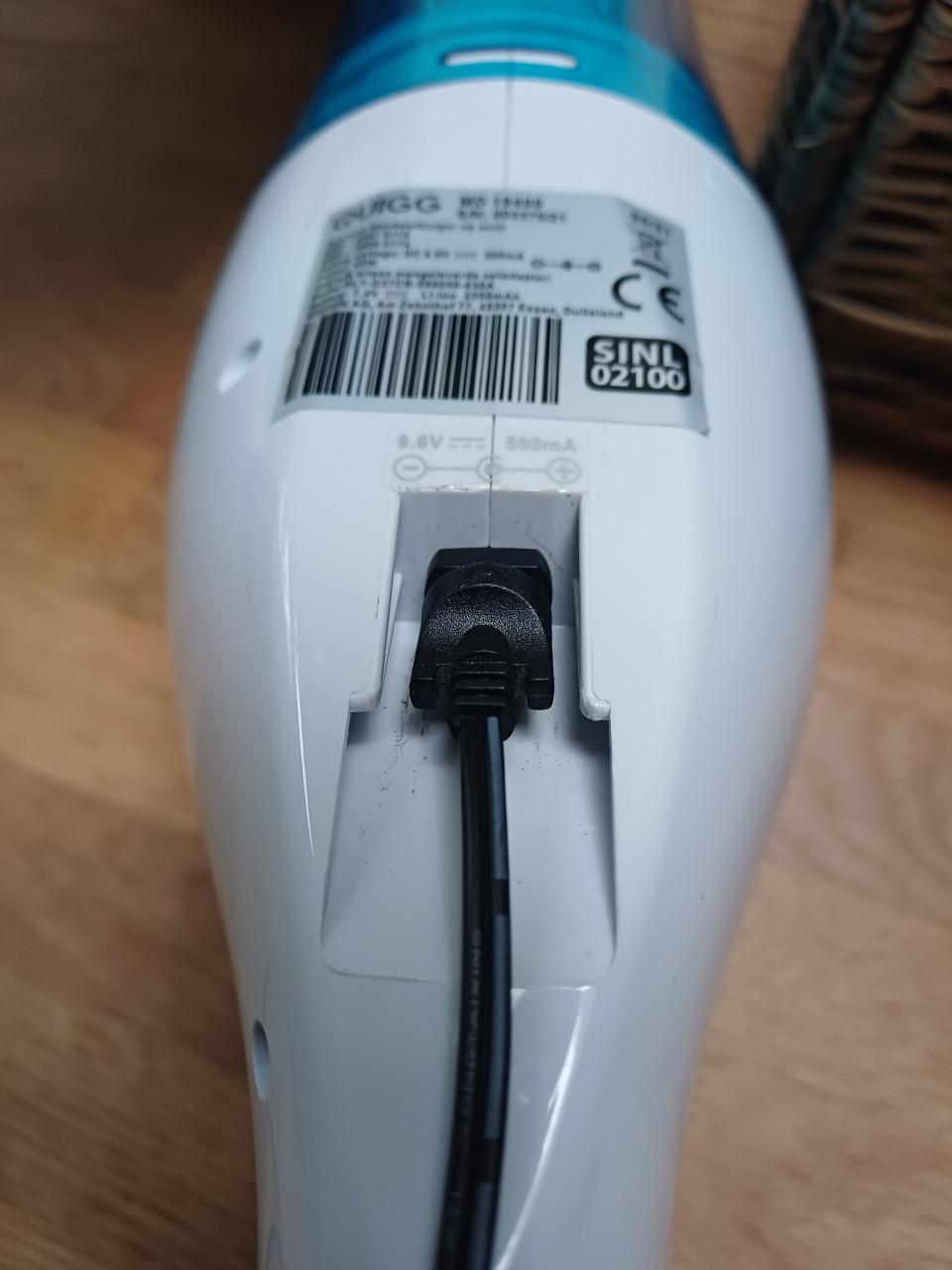 Als NIEUW: kruimeldief / handstofzuiger op accu