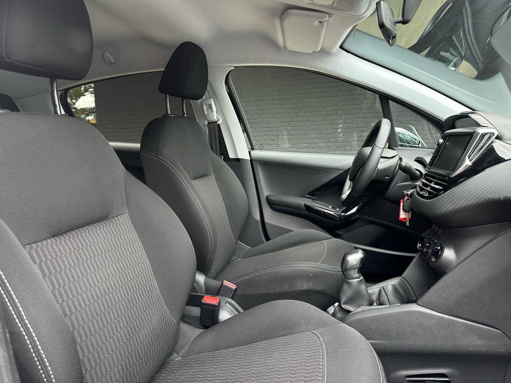 Peugeot 208 1.2 puretech allure