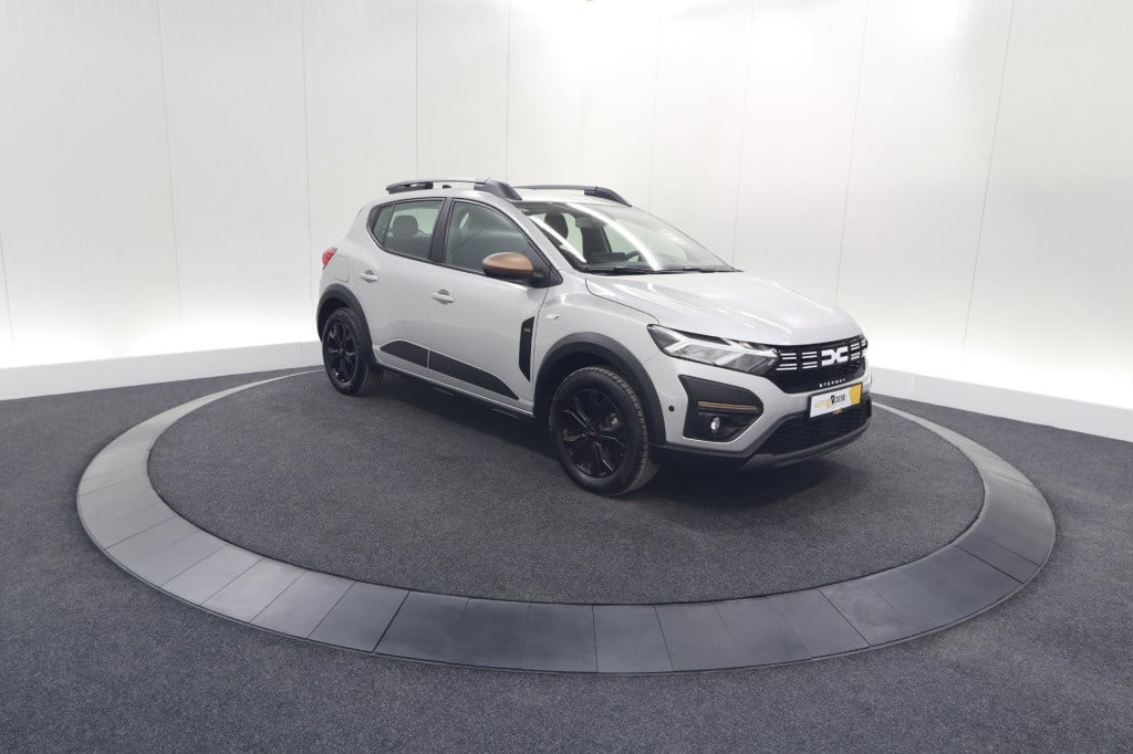 Dacia Sandero Stepway tce 90 extreme | camera | dodehoekdetectie | navigati