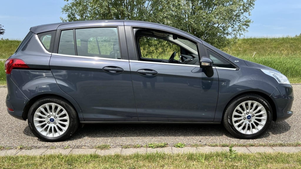 Ford B-max 1.0 ecoboost titanium