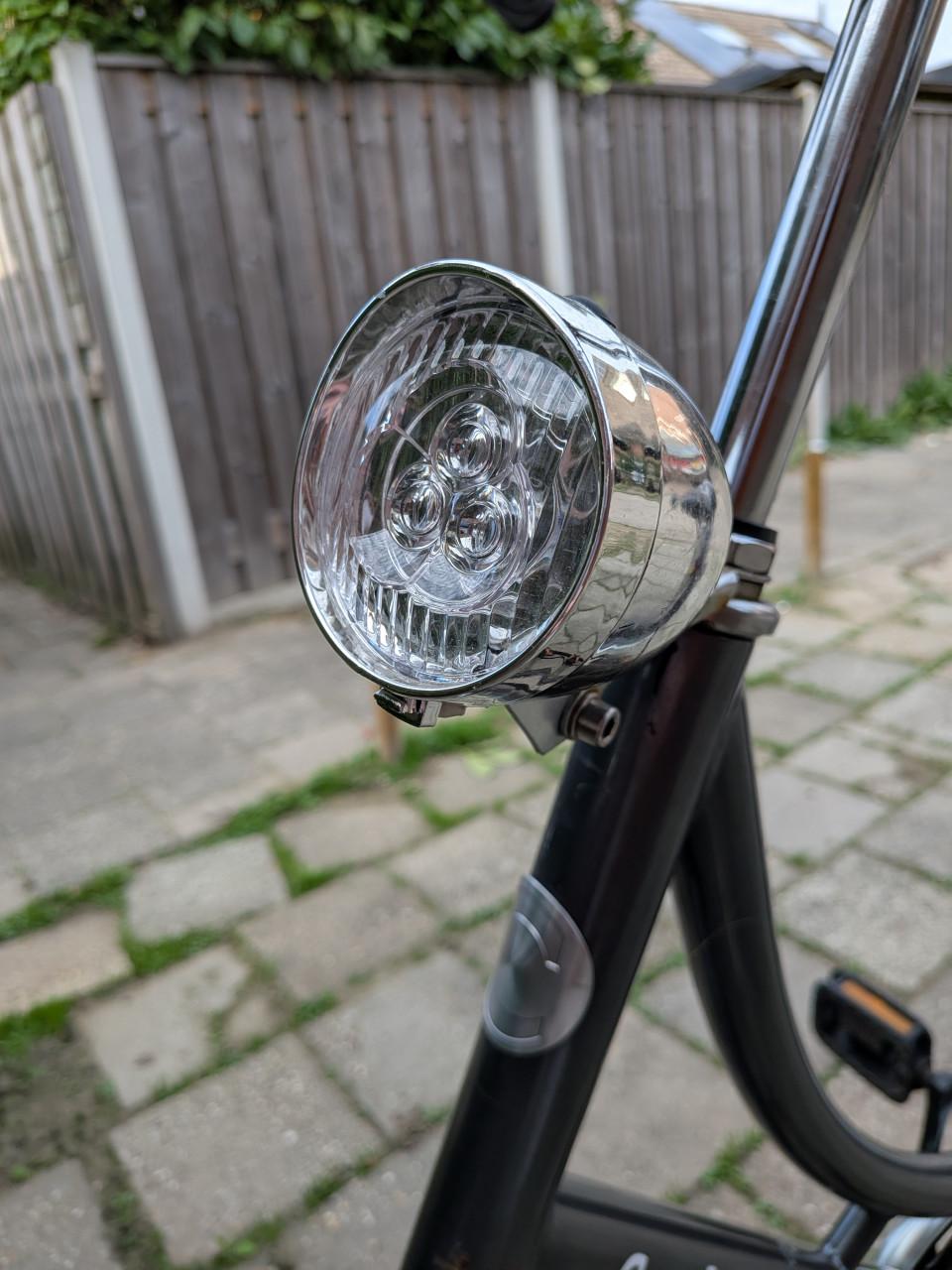 Goed werkende damesfiets met terugtraprem