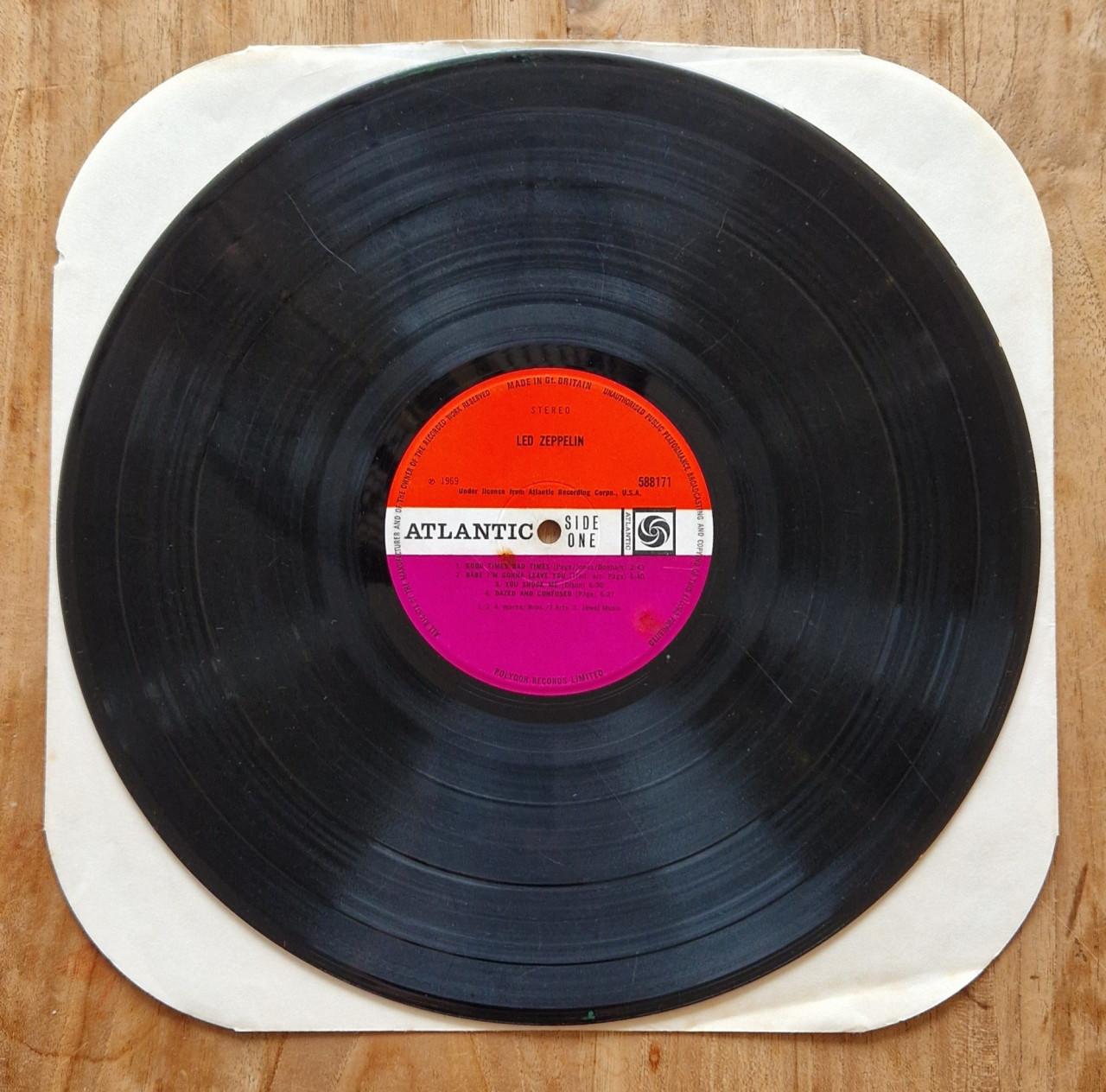 Led Zeppelin - Led Zeppelin