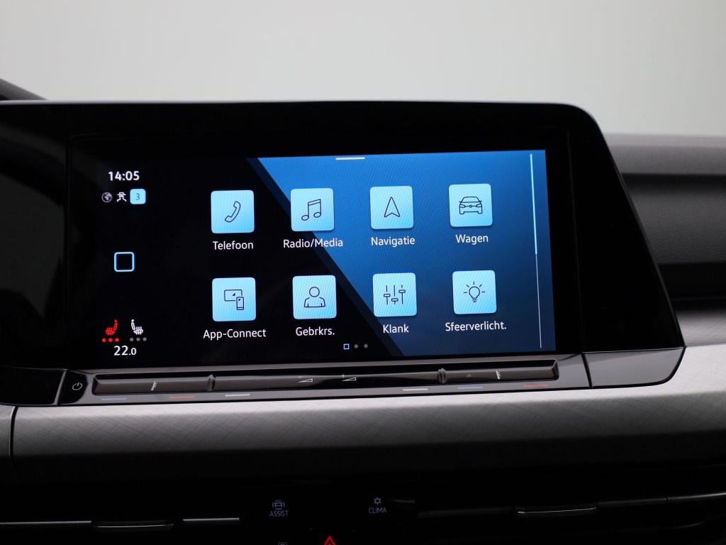 Volkswagen Golf 1.5 tsi life | navigatie | apple carplay / android auto | c