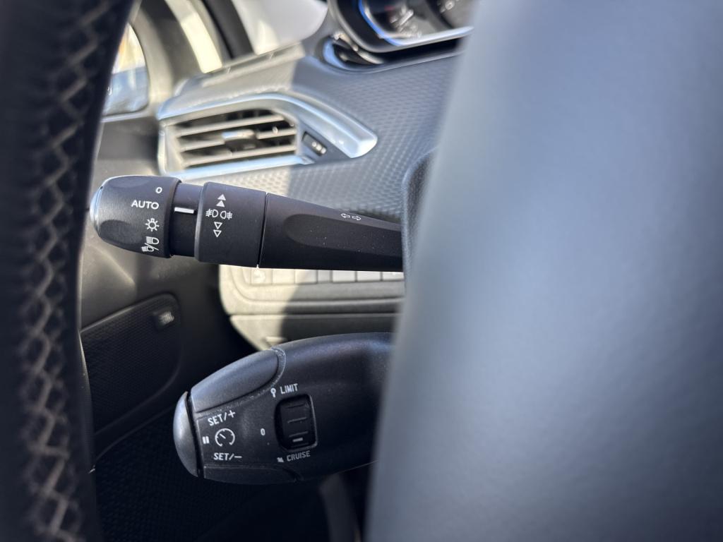 Peugeot 2008 1.6 vti allure | nl-auto | 1e eig | vol opties | trekhaak