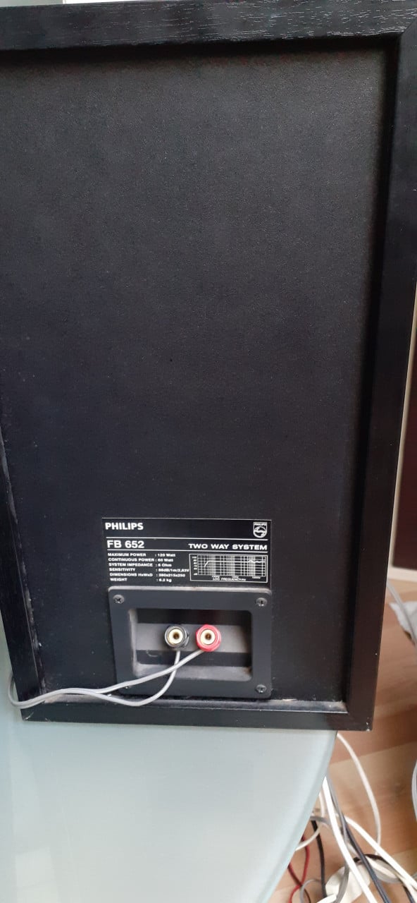 Philips reciever met boxen en afstandbediening