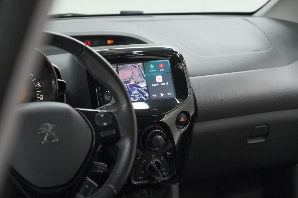 Peugeot 108 1.0 e-vti allure top! | elektrisch vouwdak | apple carplay | da