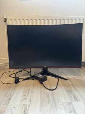 Gaming monitor curved