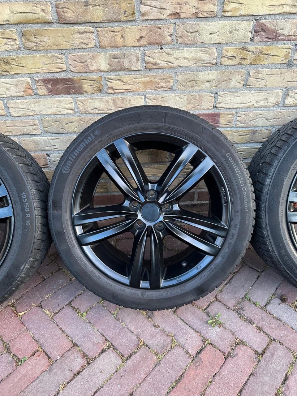 Velgen + winterbanden 16 inch 5x100 (VW polo, Seat Ibiza)