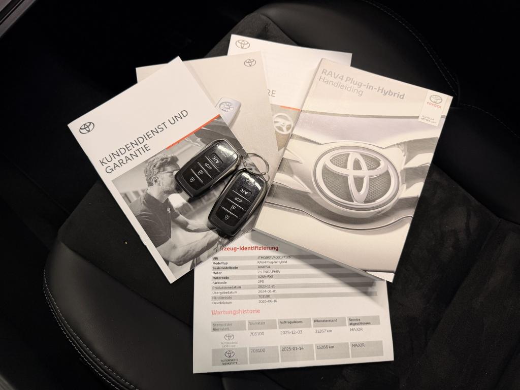 Toyota Rav4 2.5 plug-in hybrid 4wd gr sport| 360camera| jbl| head-up| adap.