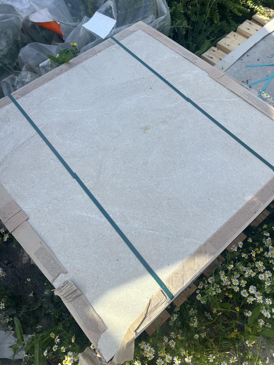 Beige tuin tegels 90x90