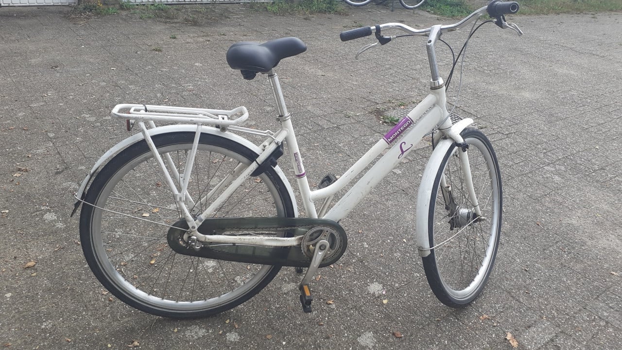 Damesfiets *** MONTEGO *** en RIVEL en Beach-Cruiser