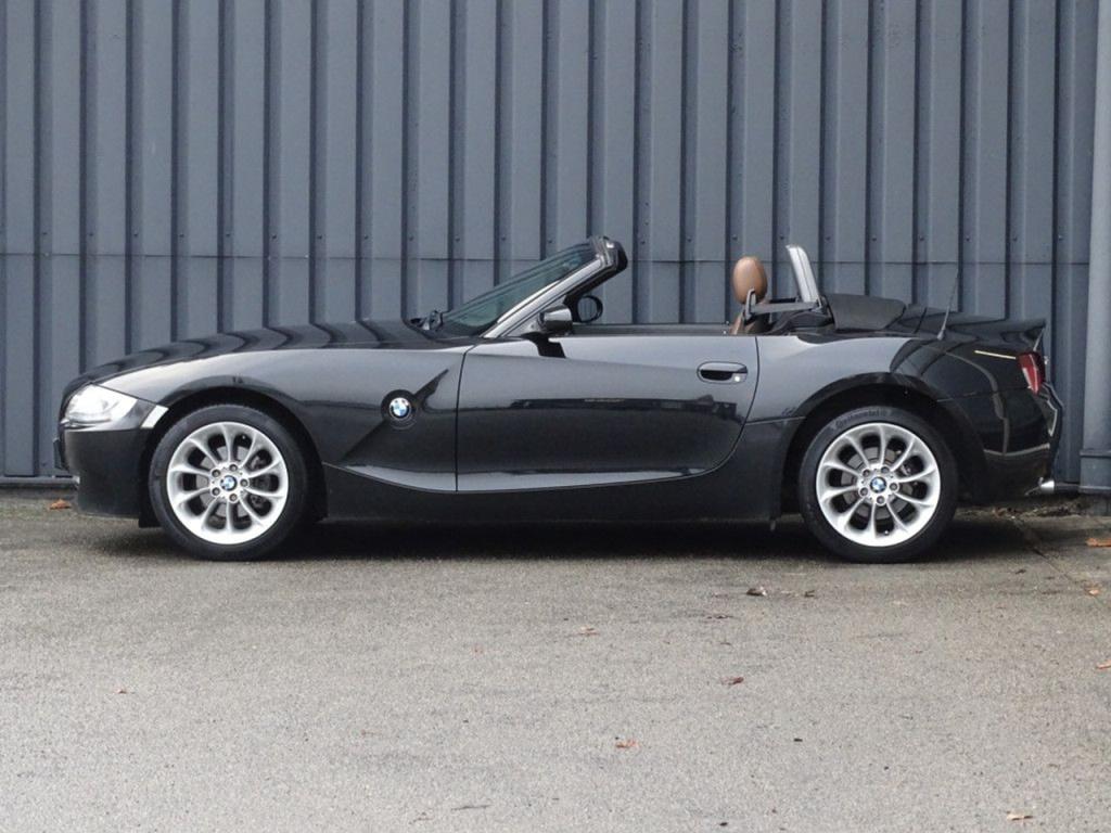 BMW Z4 roadster 2.0i anniversary leder | pdc