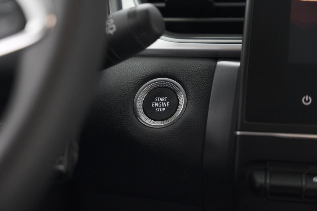 Renault Captur mild hybrid 140 edc techno | camera | navigatie | apple carp
