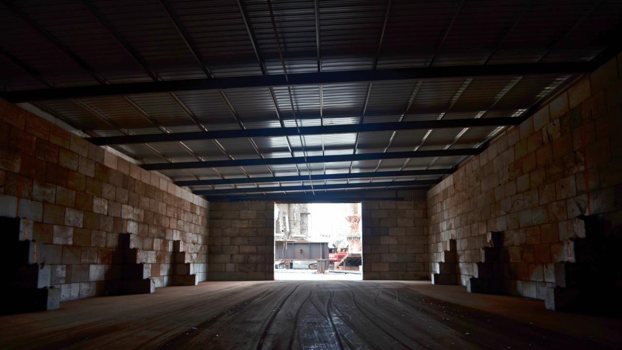 TE HUUR: loodsruimte voor breakbulk en/of droge bulk