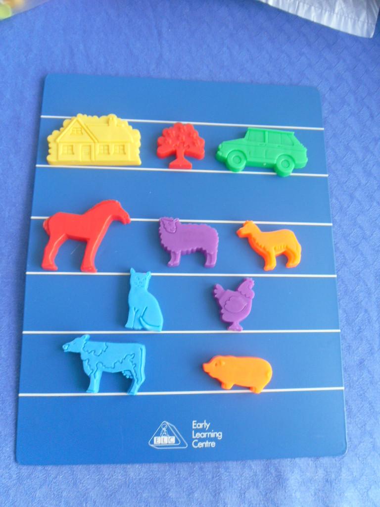 MAGNEETBORD MET LETTERS EN CIJFERS ENZ