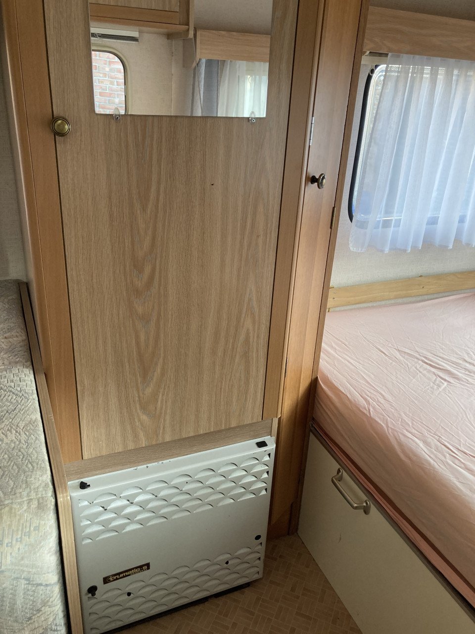 Caravan Sterckeman Fjord met voortent en sani!!