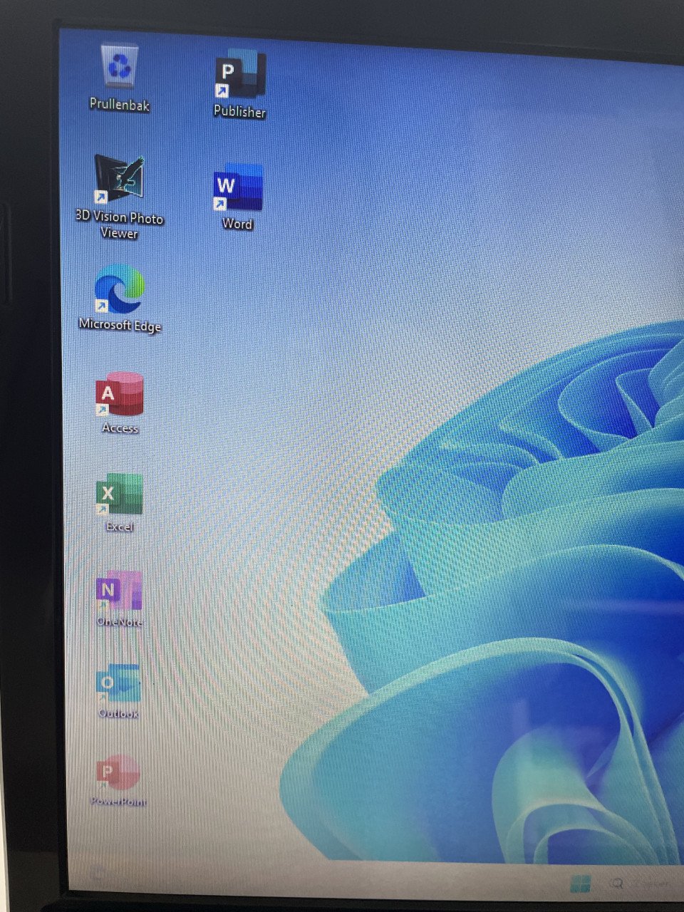 Asus 17 inch laptop | Windows 11 SSD 8GB Office en nieuwe muis