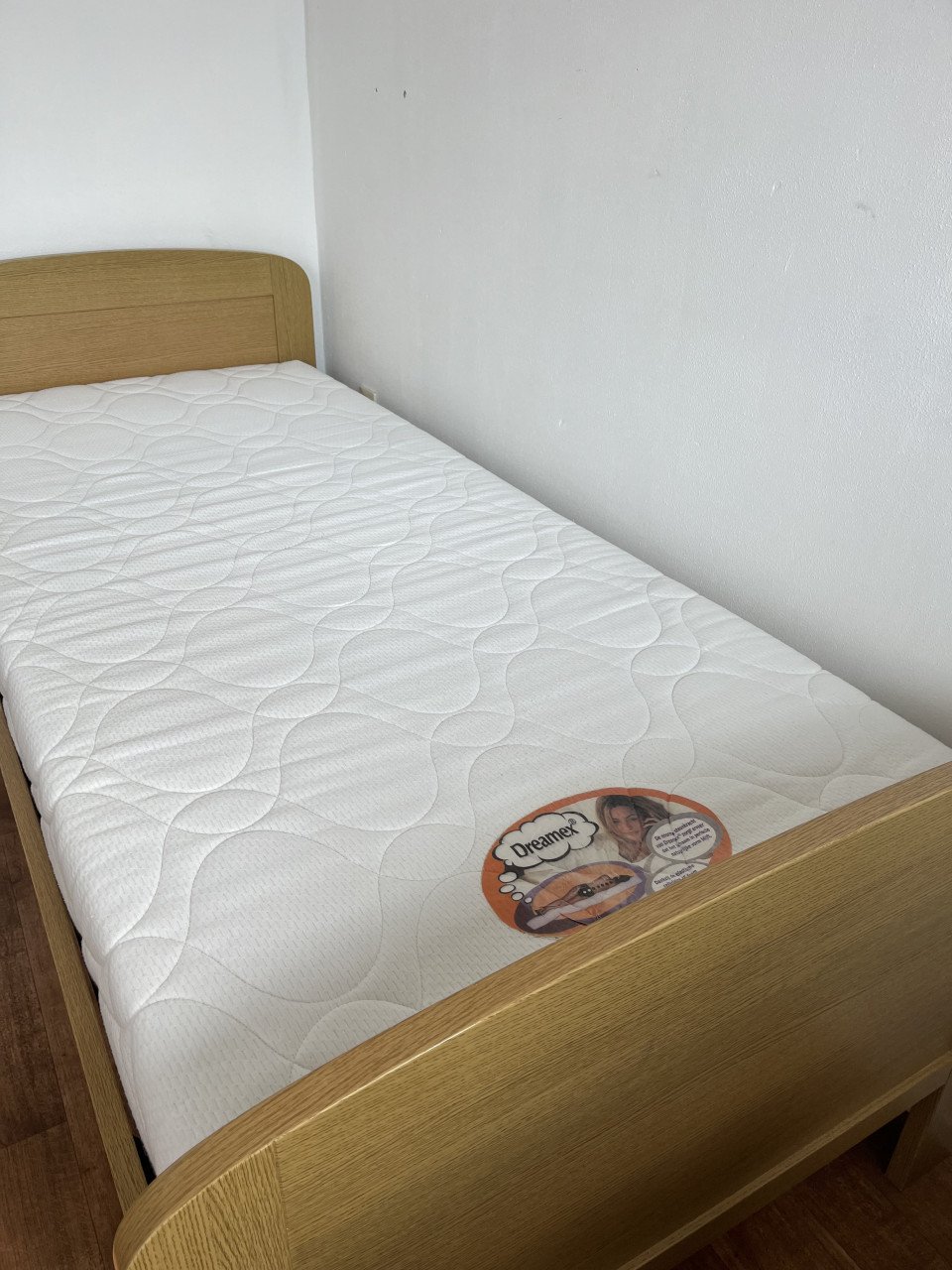 Seniorenbed elektrisch