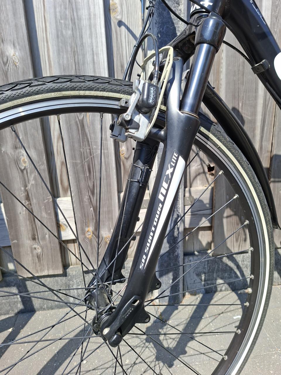 City/trekking heren fiets. Maat L giant roamxr1