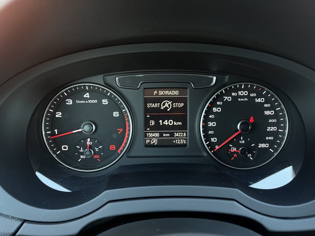 Audi Q3 1.4 tfsi cod sport pro line automaat | navi | stoelverw. | keyless 