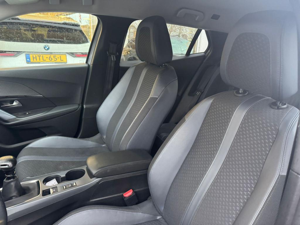 Peugeot 2008 1.2 puretech allure