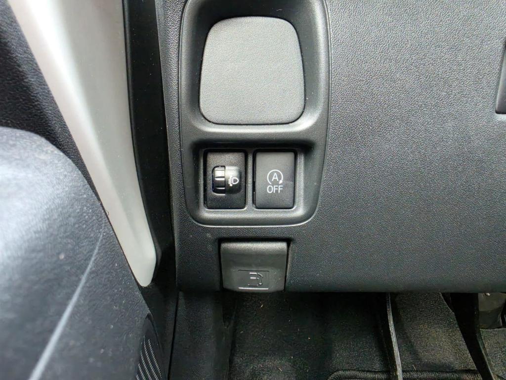 Peugeot 108 1.0 e-vti active | parkeersensoren | airco | bluetooth