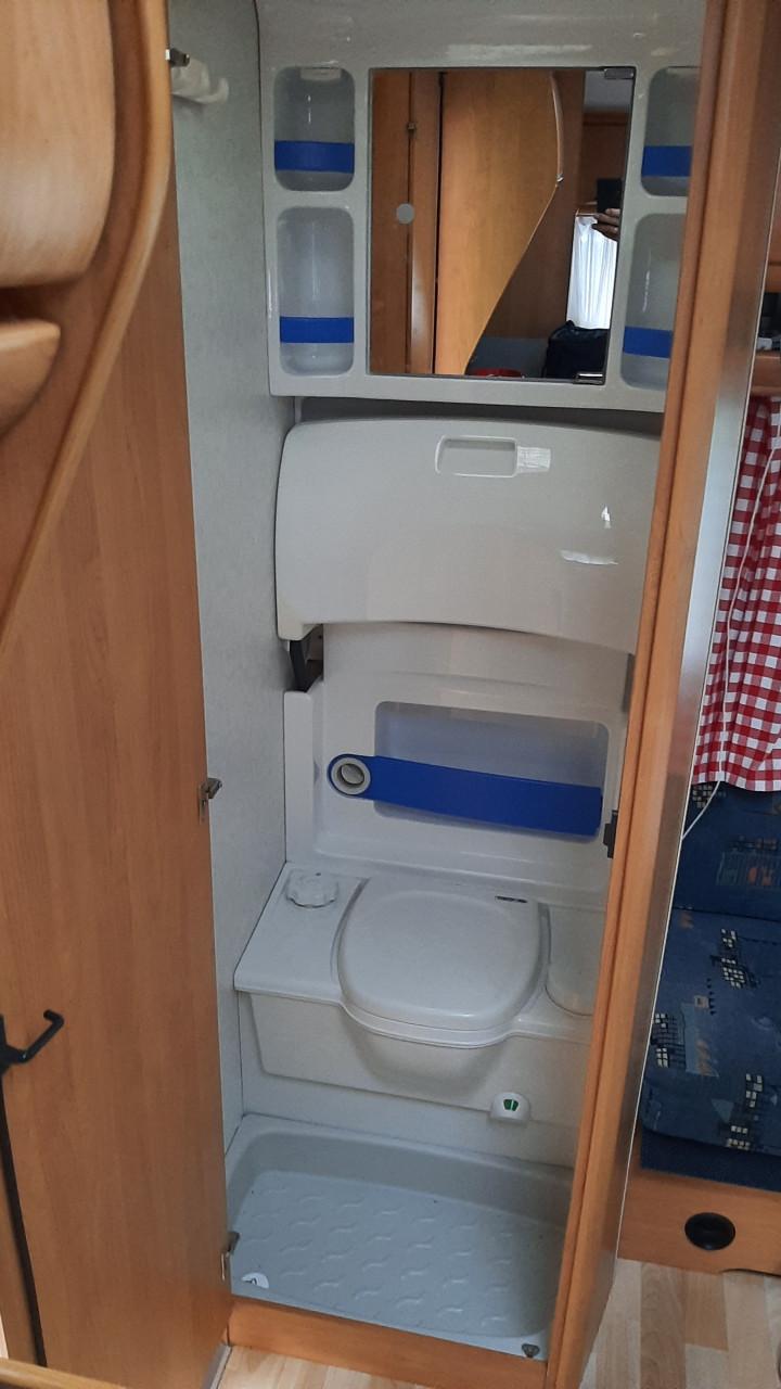 Caravan Hobby 400SB Excelelent