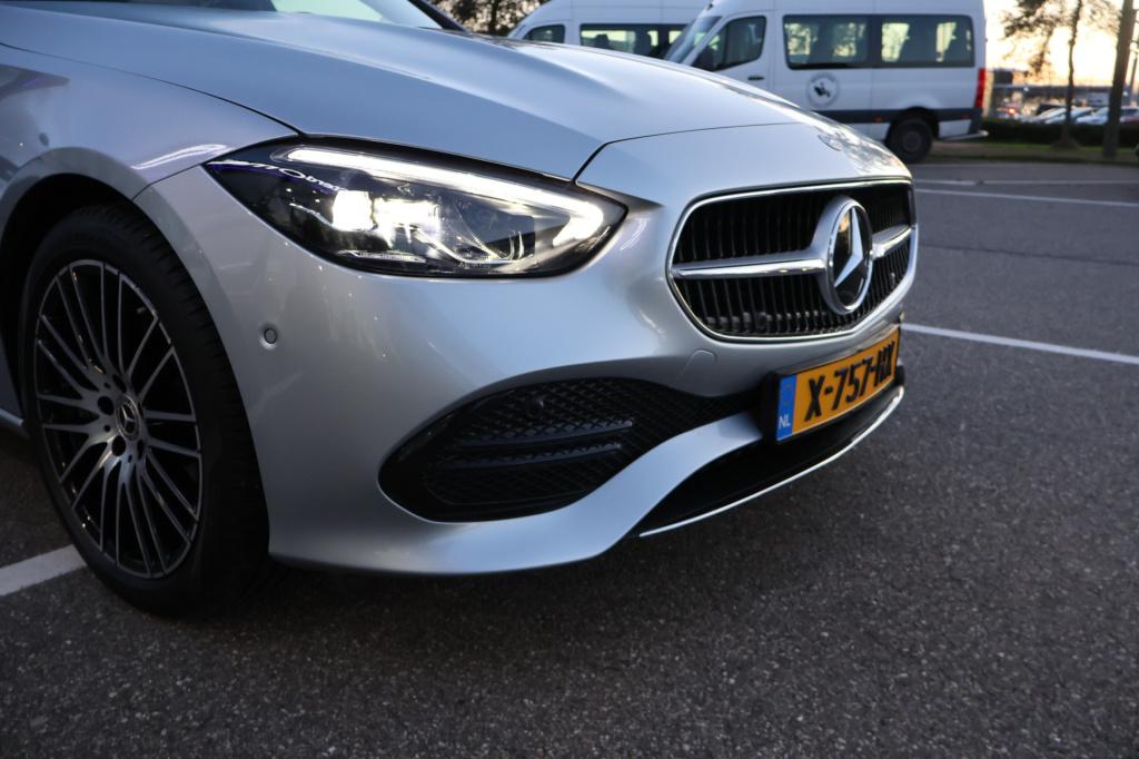 Mercedes-Benz C-Klasse estate 200 avantgarde l panoramadak l beige leder in