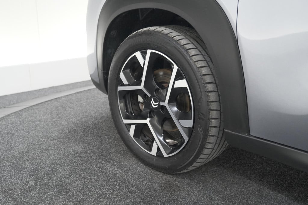 Citroen C3 Aircross puretech 130 eat6 max | camera | apple carplay | parkee