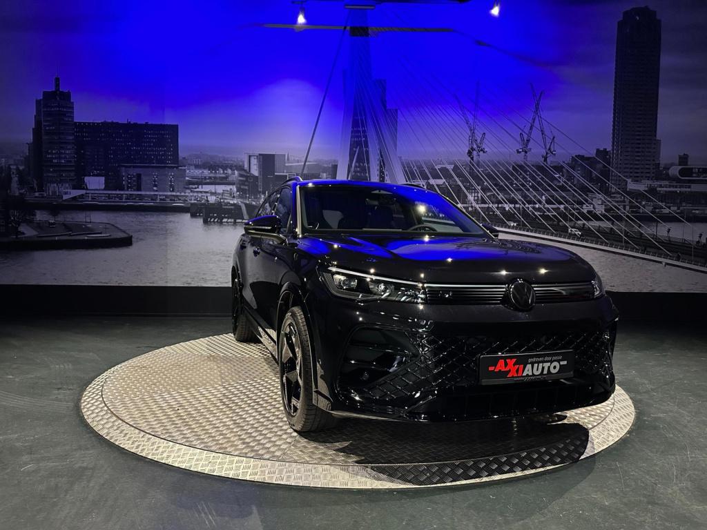 Volkswagen Tiguan 1.5 ehybrid r-line *pano*blackstyle*camera*