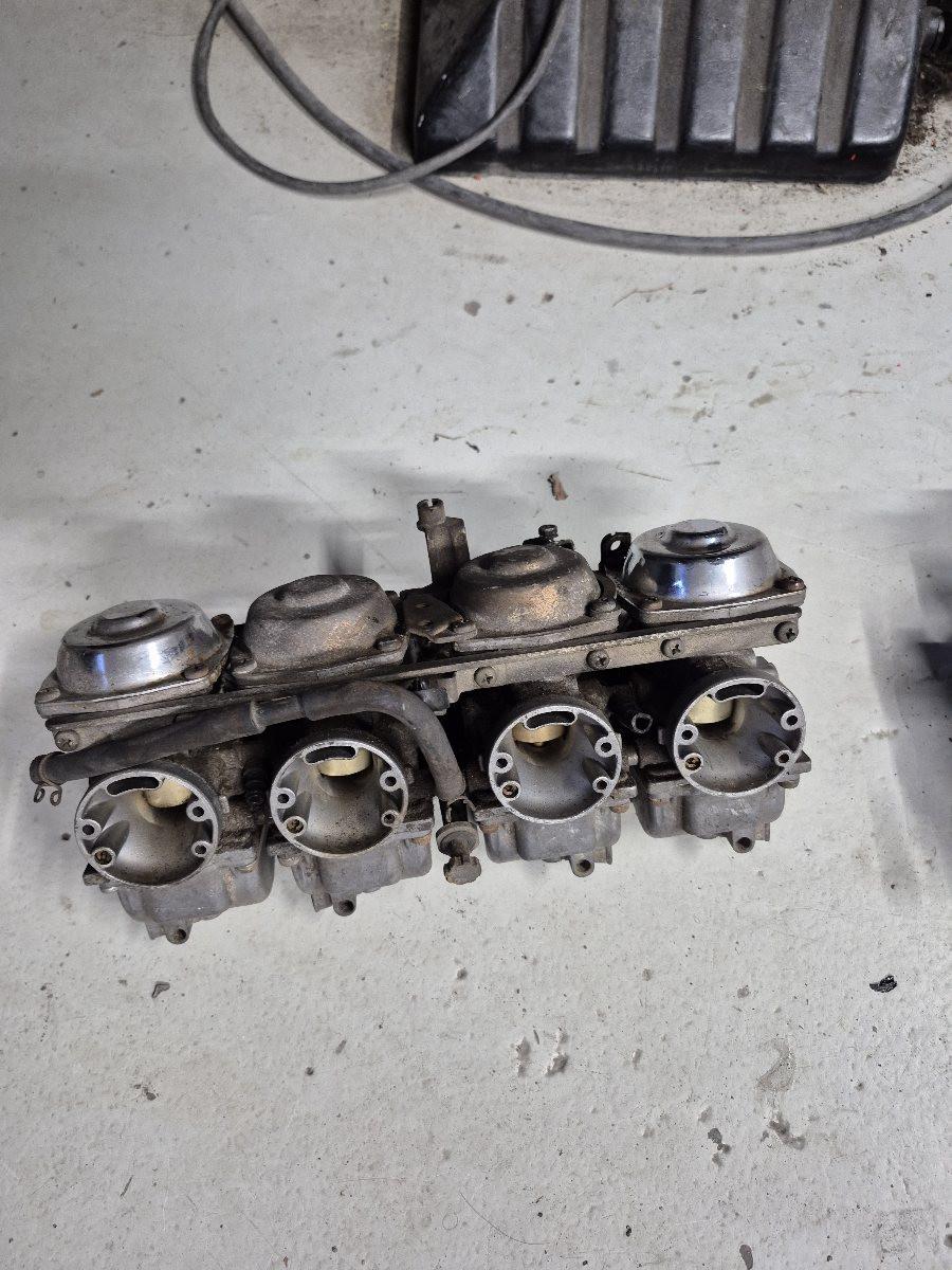 10.000 Nieuwe en gebruikte motor onderdelen